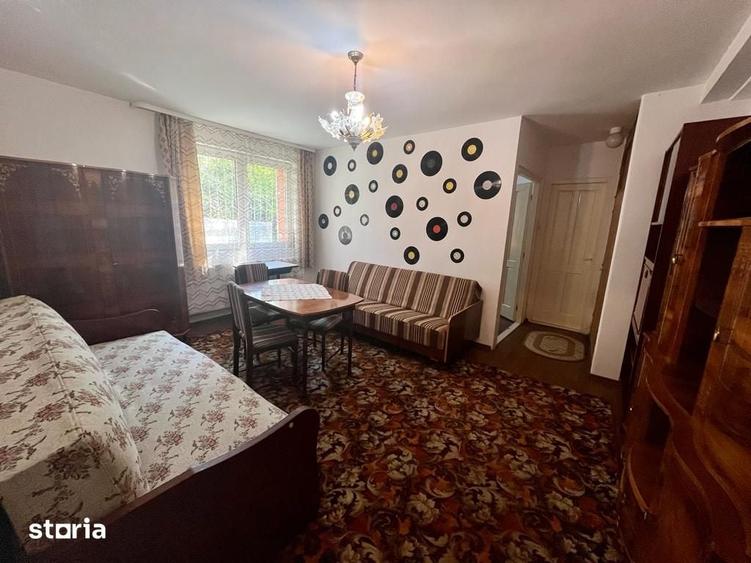 Apartament cu 3 camere decomandat în Cornișa