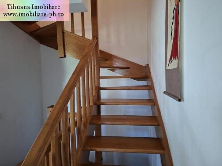 Casă individuală cu 4 camere cu Canalizare în Periferie