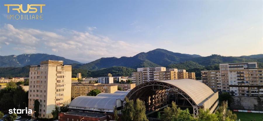 Apartament cu 2 camere decomandat în Dârste