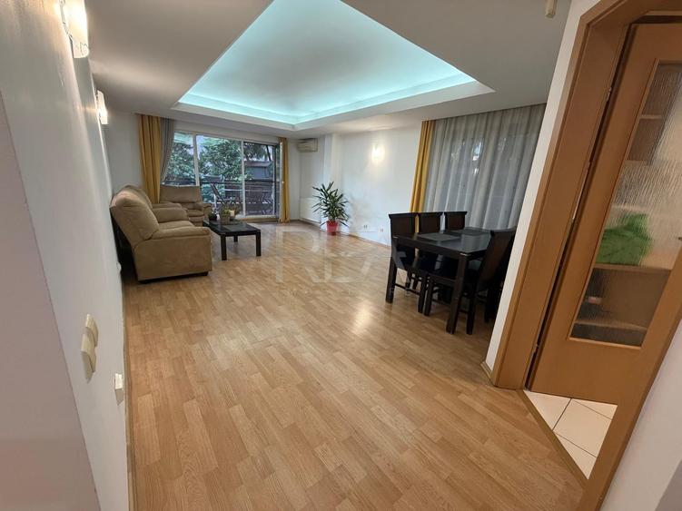Apartament cu 3 camere decomandat în Herăstrău