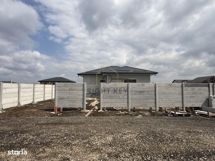 Casă cu 4 camere cu Teren 340 Mp în Central