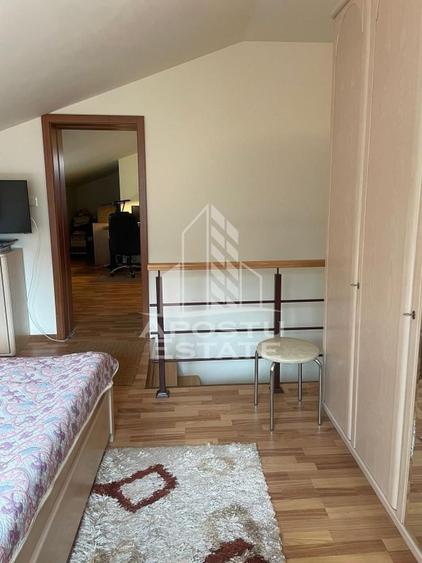 Casă cu 4 camere cu Teren 420 Mp în Cetății