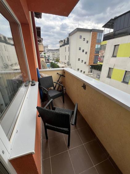 Apartament cu 2 camere decomandat în Florești