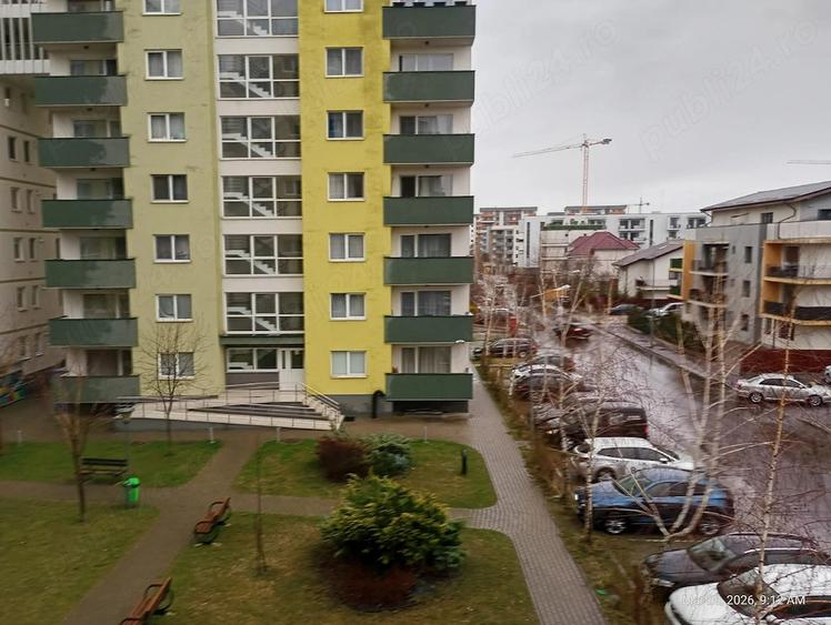Apartament cu 2 camere semidecomandat în Tractorul
