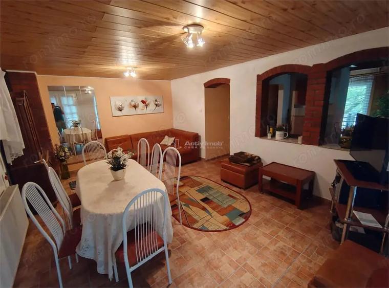 Casă cu Teren 275 Mp în Pădurea Neagră