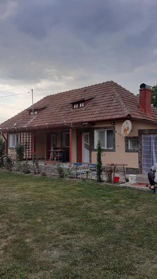 Casă cu Teren 2600 Mp în Feiurdeni