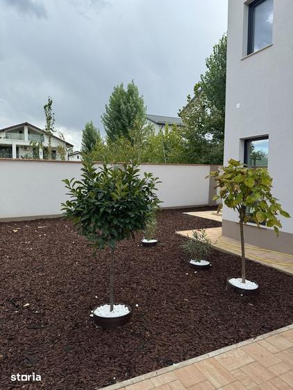 Casă cu 4 camere cu Teren 230 Mp în Central