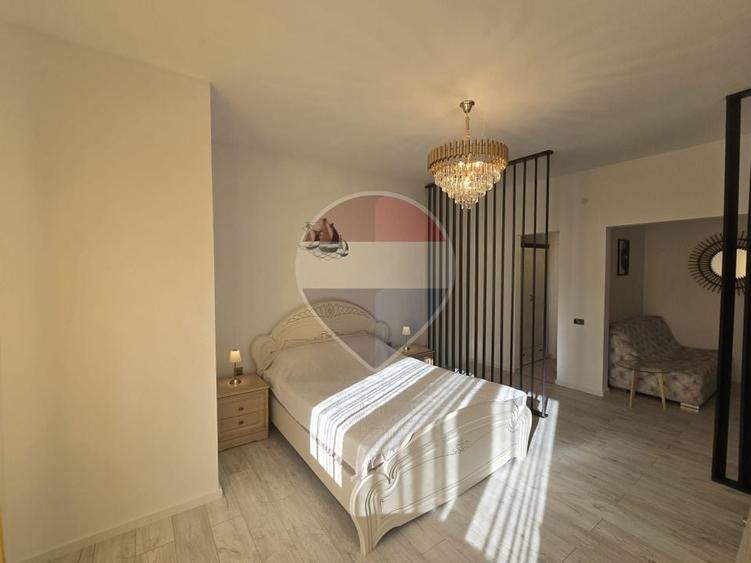 Apartament cu 2 camere decomandat, mobilat în Central