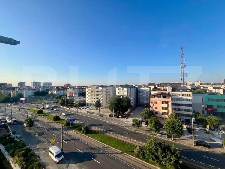 Apartament cu 2 camere semidecomandat în George Enescu