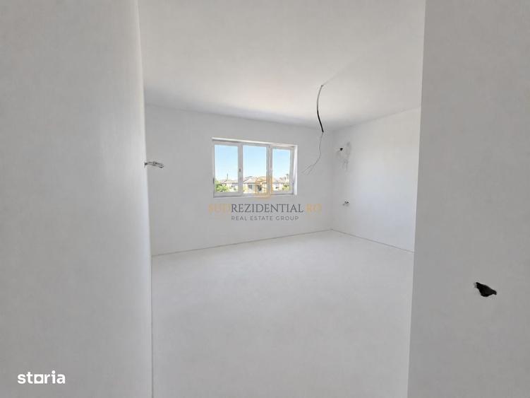 Casă cu 4 camere în Vidra