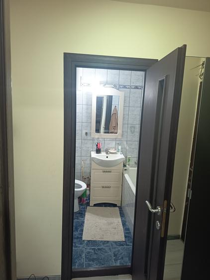 Apartament cu 2 camere decomandat, mobilat în Alexandriei