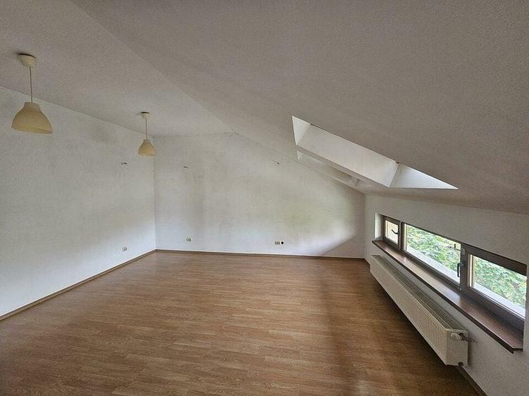Apartament cu 3 camere decomandat în Bucureștii Noi