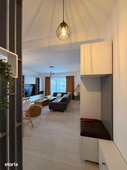 Apartament cu 3 camere în Dumbrăvița