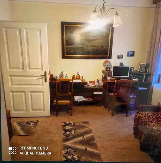 Casă cu 4 camere cu Teren 570 Mp în Central