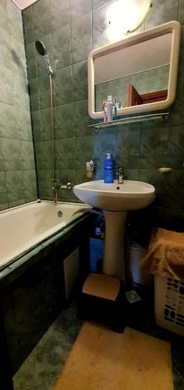 Apartament cu 2 camere decomandat în Domenii