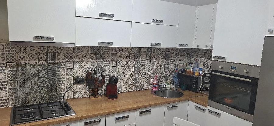 Casă cu 3 camere cu Teren 250 Mp în Bradu