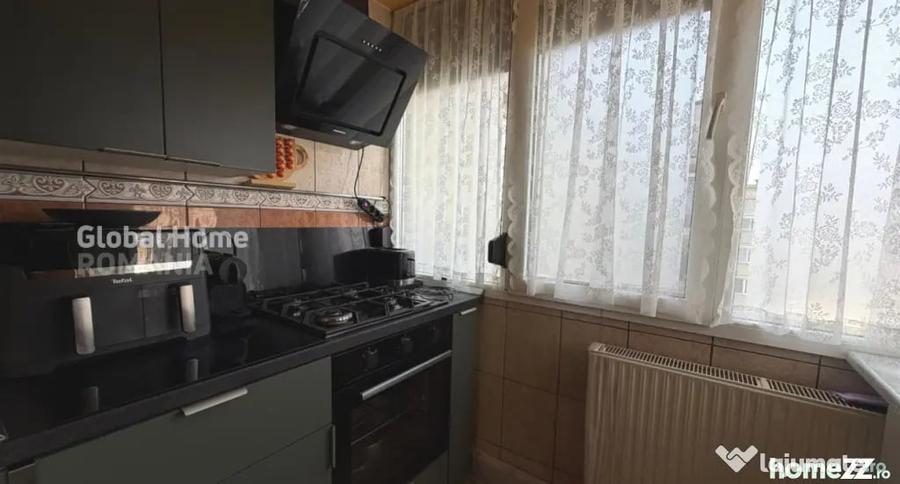 Apartament cu 4 camere decomandat în Dristor