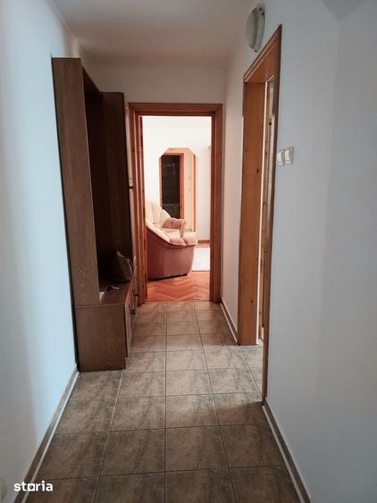 Apartament cu 3 camere în Universității