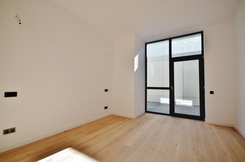 Apartament cu 2 camere decomandat în Floreasca