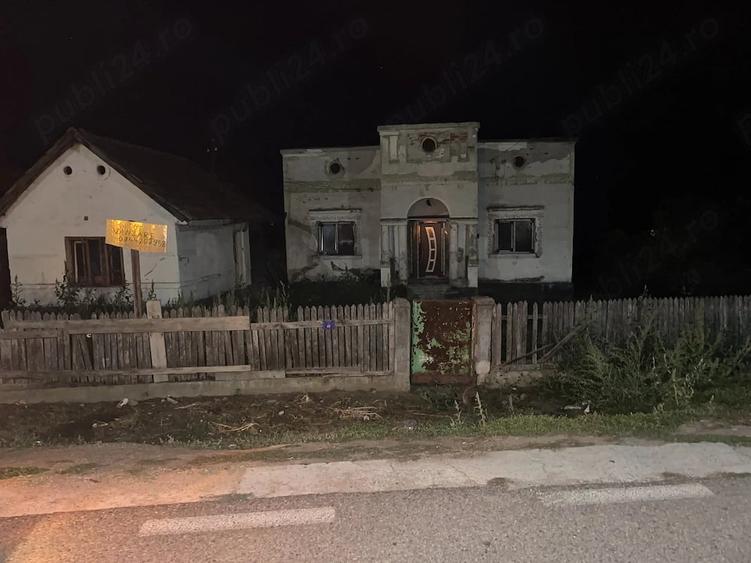Casă cu 2 camere cu Teren 3000 Mp în Dezrobiți