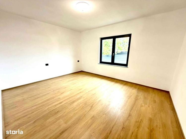 Casă cu 3 camere cu Teren 400 Mp în Hemeiuș
