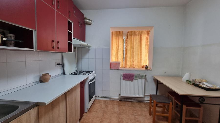 Apartament cu 2 camere decomandat în Pipera