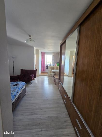 Drumul Taberei Garsoniera 31mp,strada Sibiu colt cu Bd 1 Mai! - 1