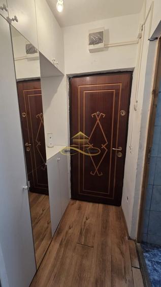 Garsonieră semidecomandată în Mioriței