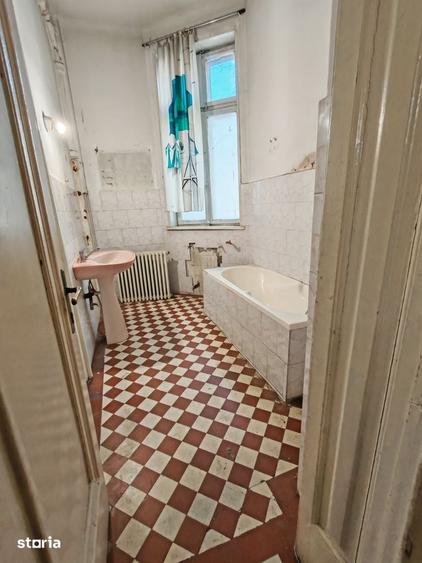 Apartament cu 4 camere în Cișmigiu