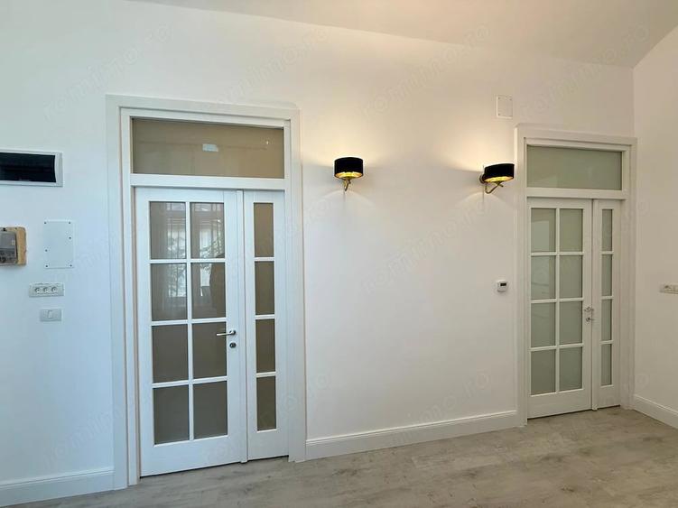 Apartament cu 3 camere semidecomandat în Ultracentral