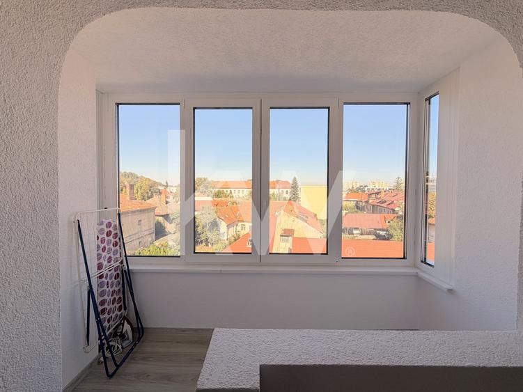 Apartament cu 2 camere semidecomandat, mobilat în 15 Noiembrie