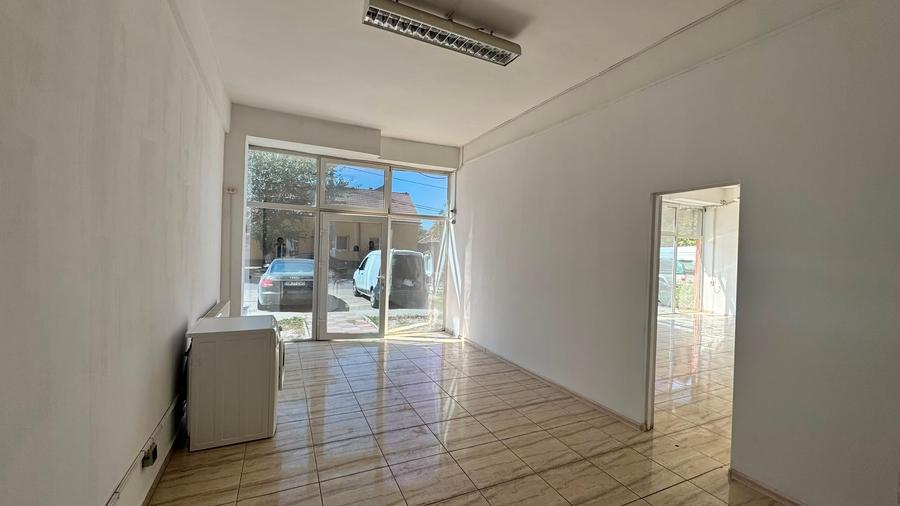 Spațiu comercial, de 161 mp, în Iosia-Nord