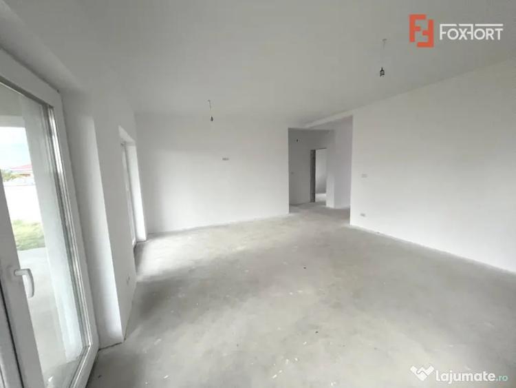 Casă cu 3 camere cu Teren 640 Mp în Moșnița Nouă