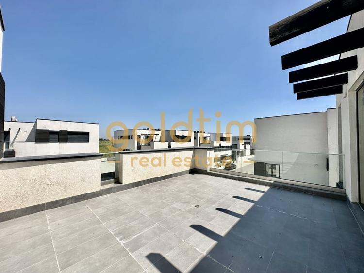 Duplex cu 5 camere cu Piscina în Pipera
