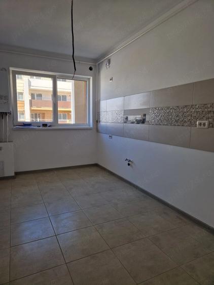 Apartament cu 2 camere decomandat în Sânpetru