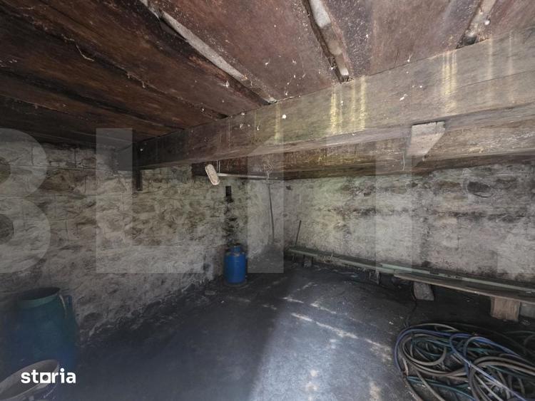 Casă cu 4 camere cu Teren 1210 Mp în Valea Crișului