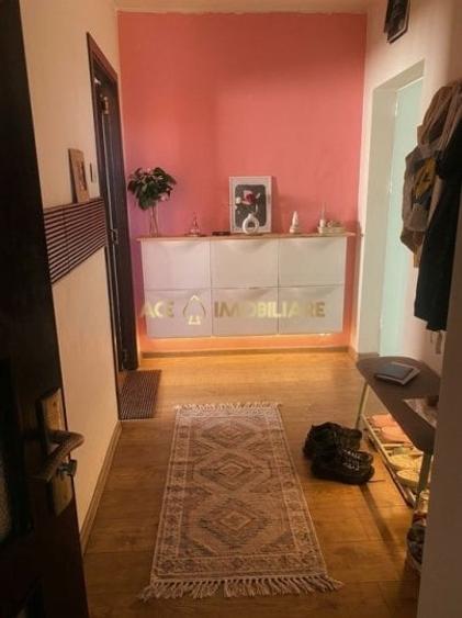 Apartament cu 2 camere decomandat, mobilat în Drumul Taberei