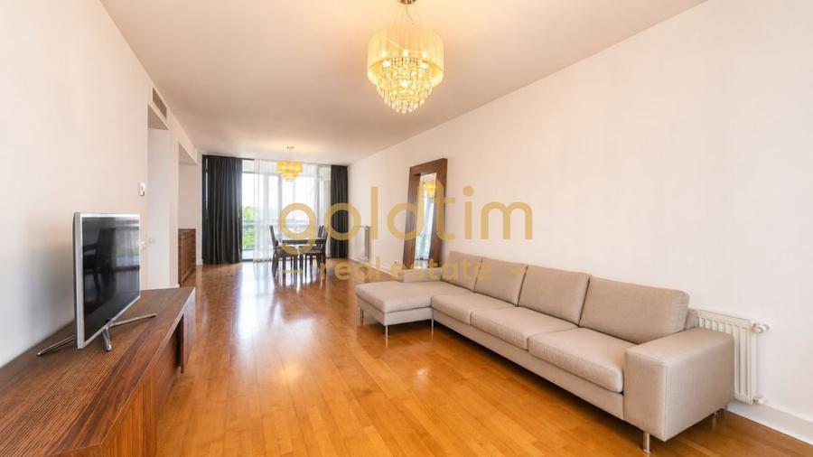 Apartament cu 3 camere decomandat, mobilat în Sisești