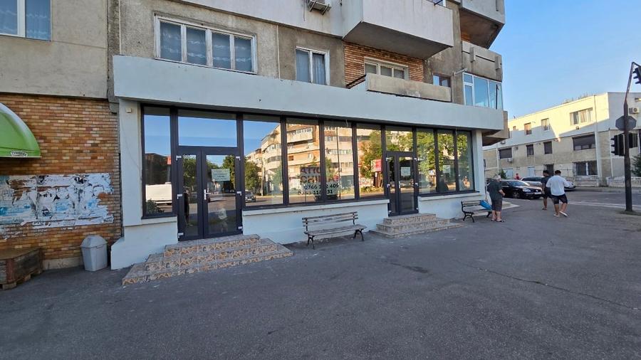 Spațiu comercial, de 130 mp, în Pod