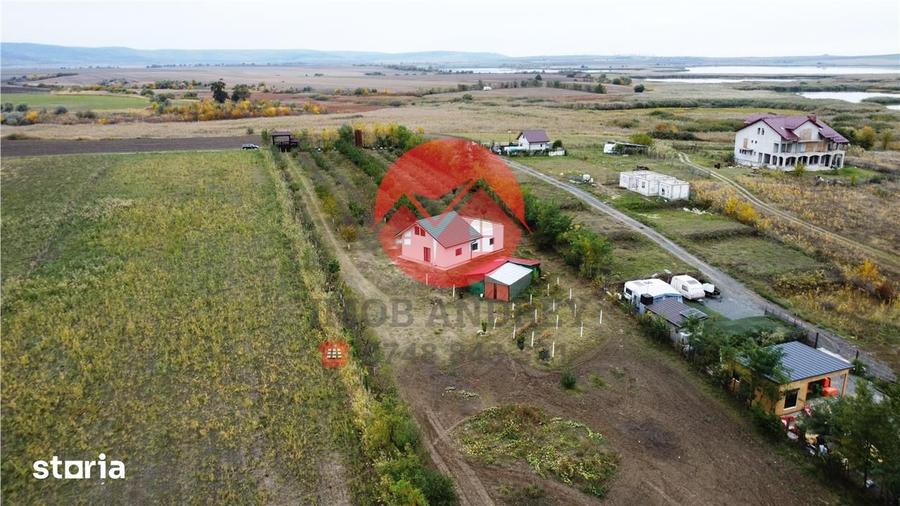 Casă cu 4 camere cu Teren 5000 Mp în Somova