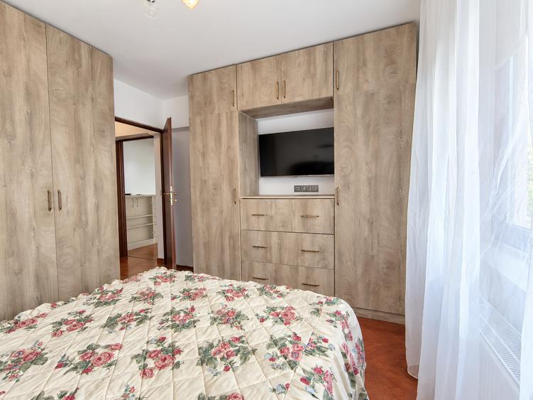 Apartament cu 2 camere semidecomandat în Iancului
