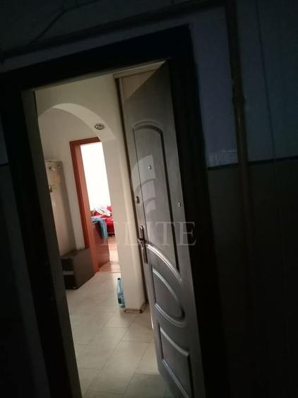 Apartament cu 3 camere semidecomandat în Mănăștur