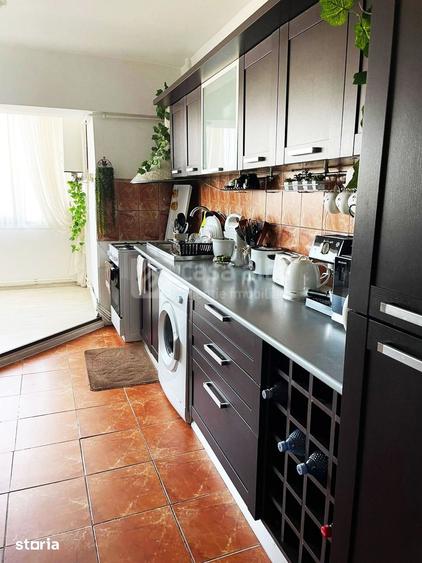Apartament cu 2 camere decomandat, mobilat în Ultracentral