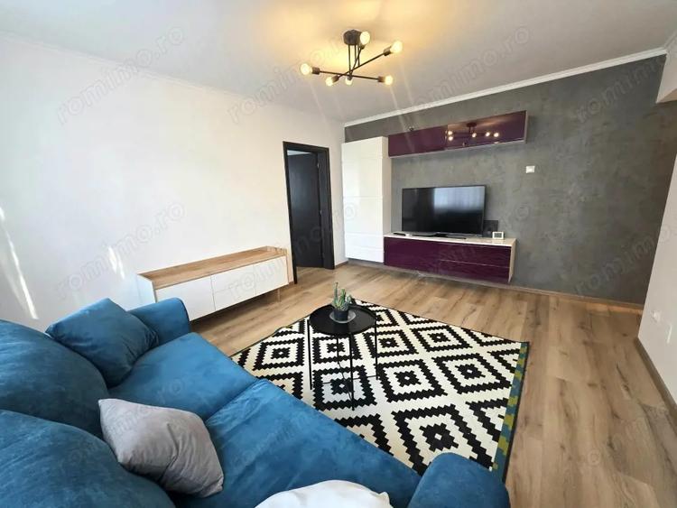Apartament cu 3 camere semidecomandat, mobilat în Știrbei Vodă