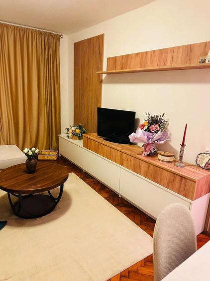 Apartament cu 3 camere în Dacia