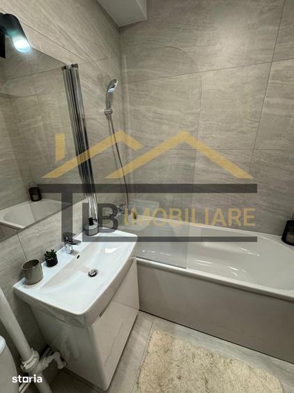 Apartament cu 2 camere decomandat în Cornișa