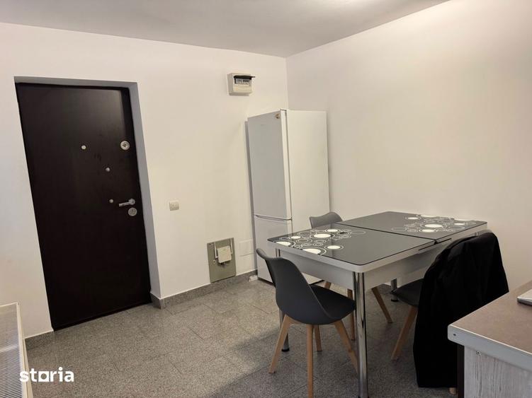 Apartament cu 2 camere în Craiovei