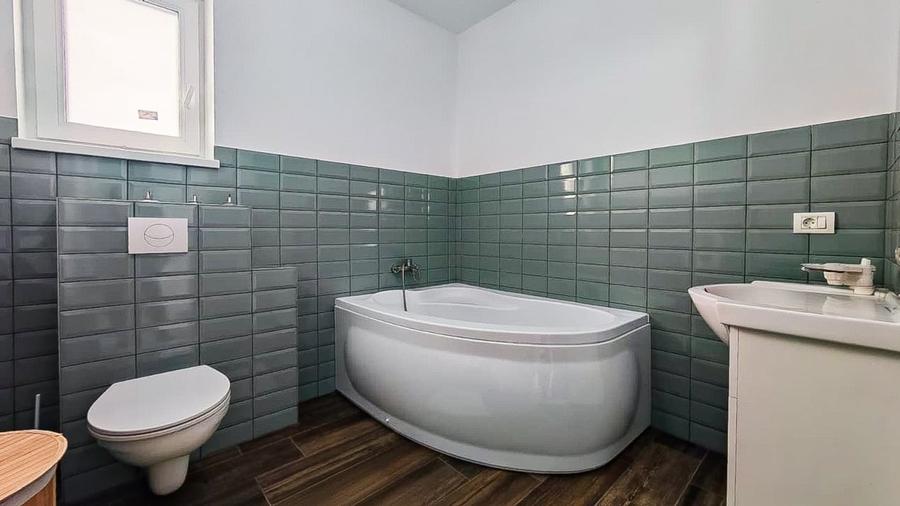 Casă individuală cu 4 camere cu Canalizare în Agigea