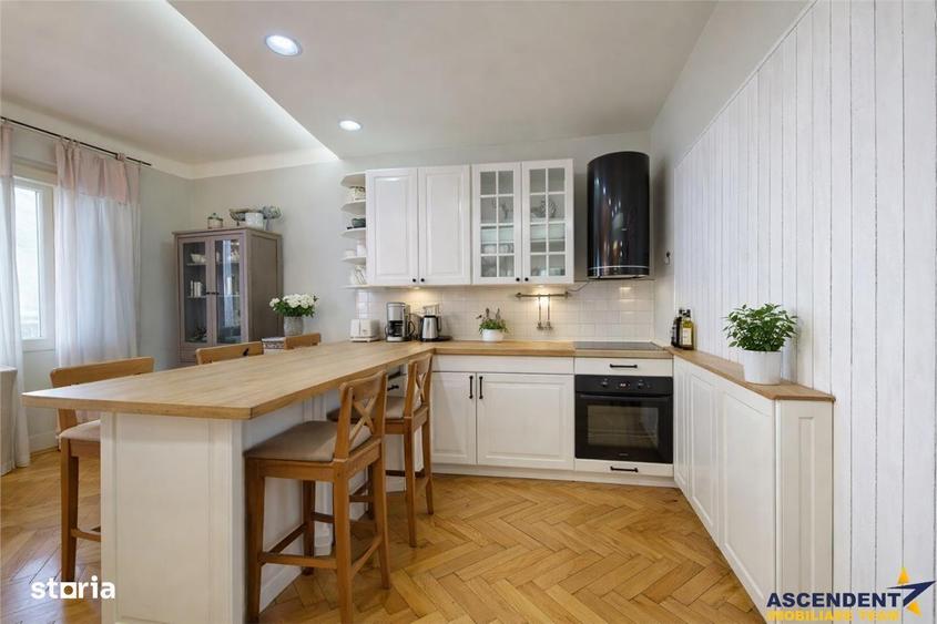 Apartament cu 3 camere în Noua