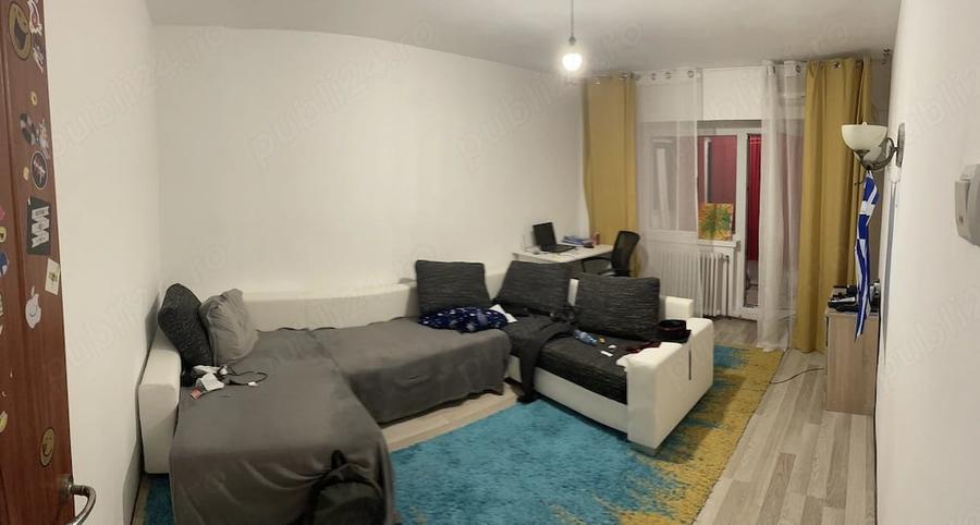 Apartament cu 4 camere decomandat în Păcurari